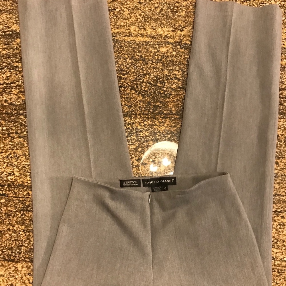 Fabrizio Gianni Dress Pants. Size 4. Grey